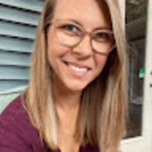 Meet your Posher, Mara